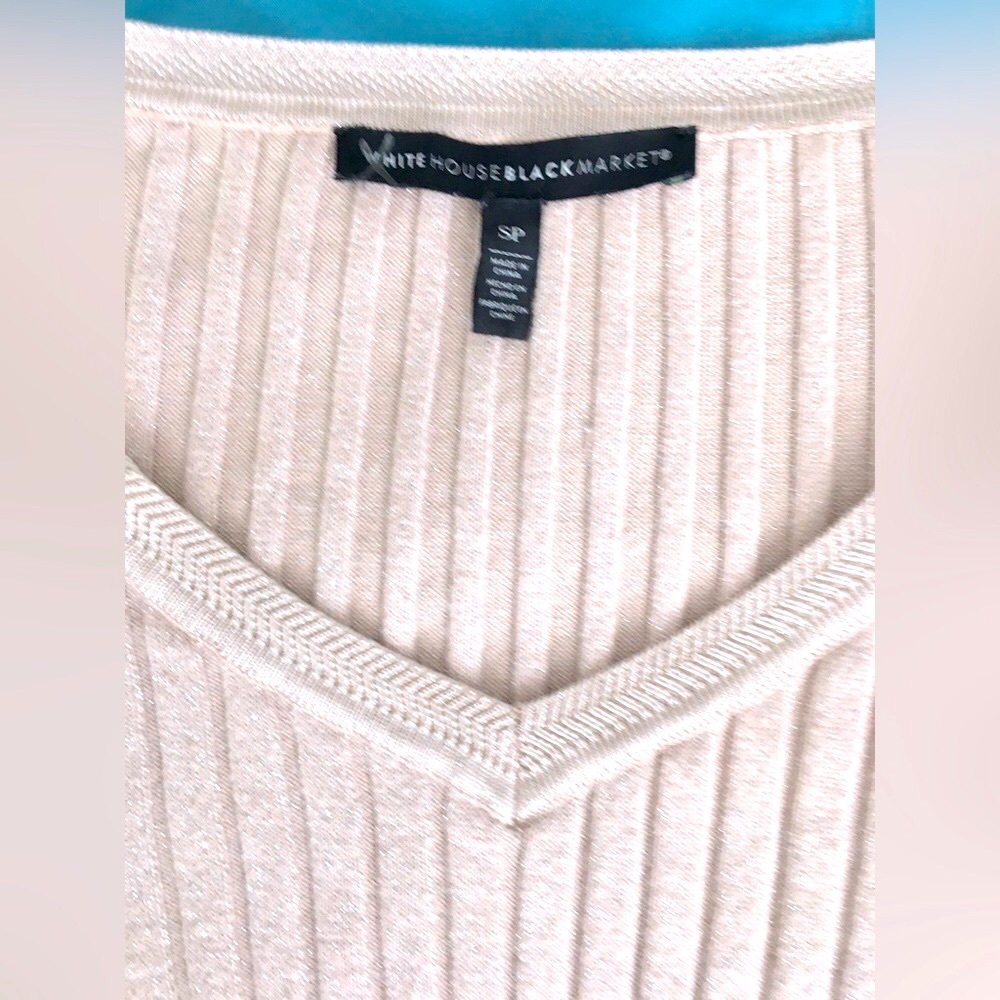 WHBM EUC soft pink with metallic accents stretchy vneck long sleeve top. - Picture 3 of 10